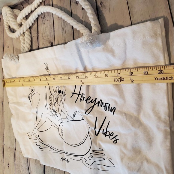 NEW Miss to Mrs Honeymoon Vibes White Beach Tote Bridal Wedding Shoulder Bag - Picture 4 of 12